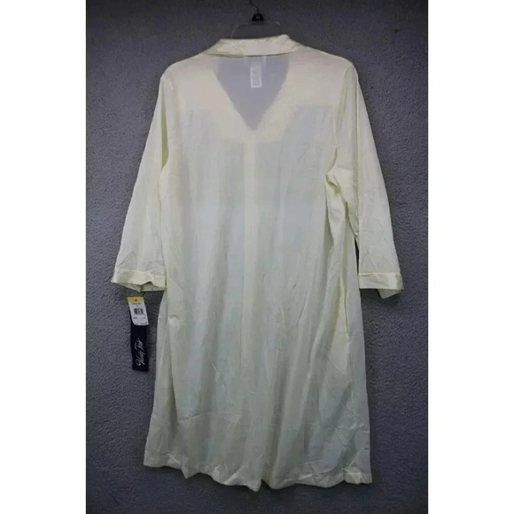 Vanity Fair Vintage Women's Button Up Night Gown-Size Medium-New w/Tags - Picture 8 of 10